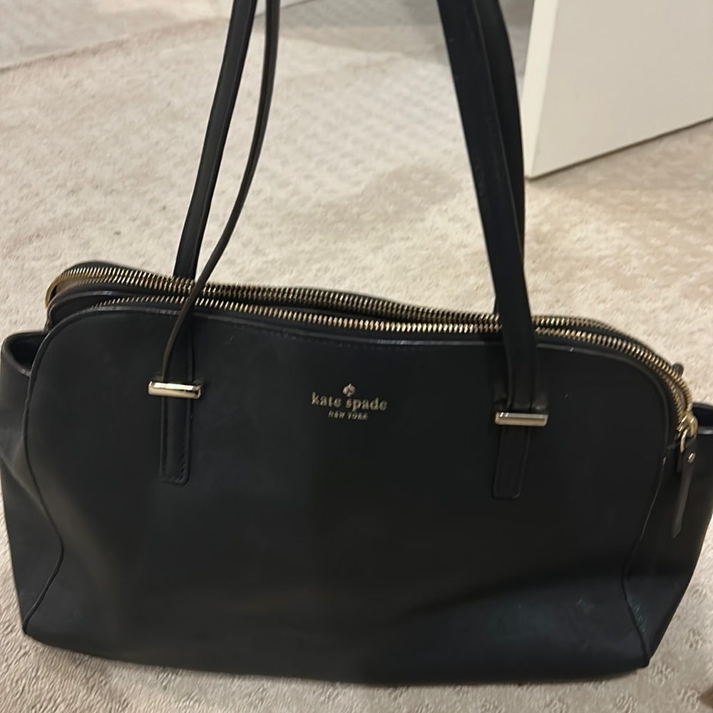 Black Kate Spade purse. Great condition.